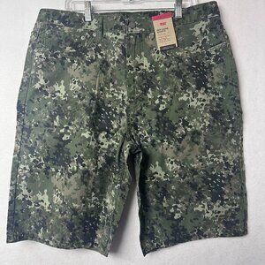Levis 469 Loose Shorts Jeans Mens 36 x 12‎ Camo Camouflage gorpcore utility army